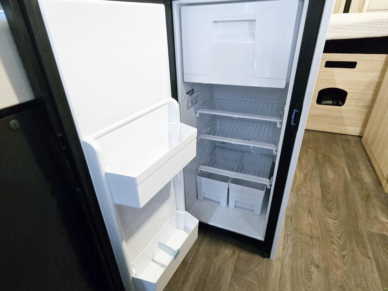 Sunlight CLIFF XV 640 ED.ENTRY AUTOMAT MAXI MJ160