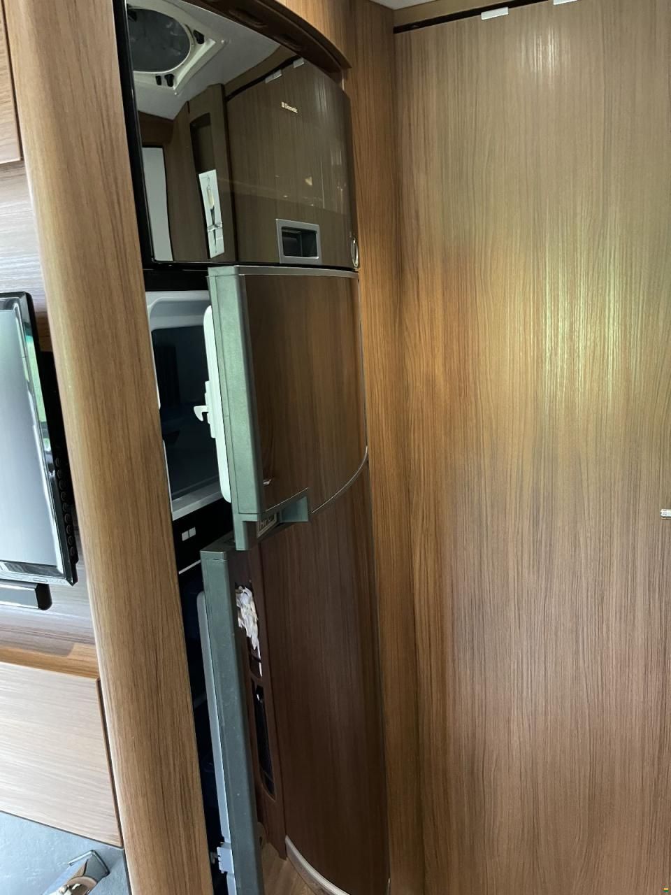 Niesmann-Bischoff Arto 76LE / 3000ccm