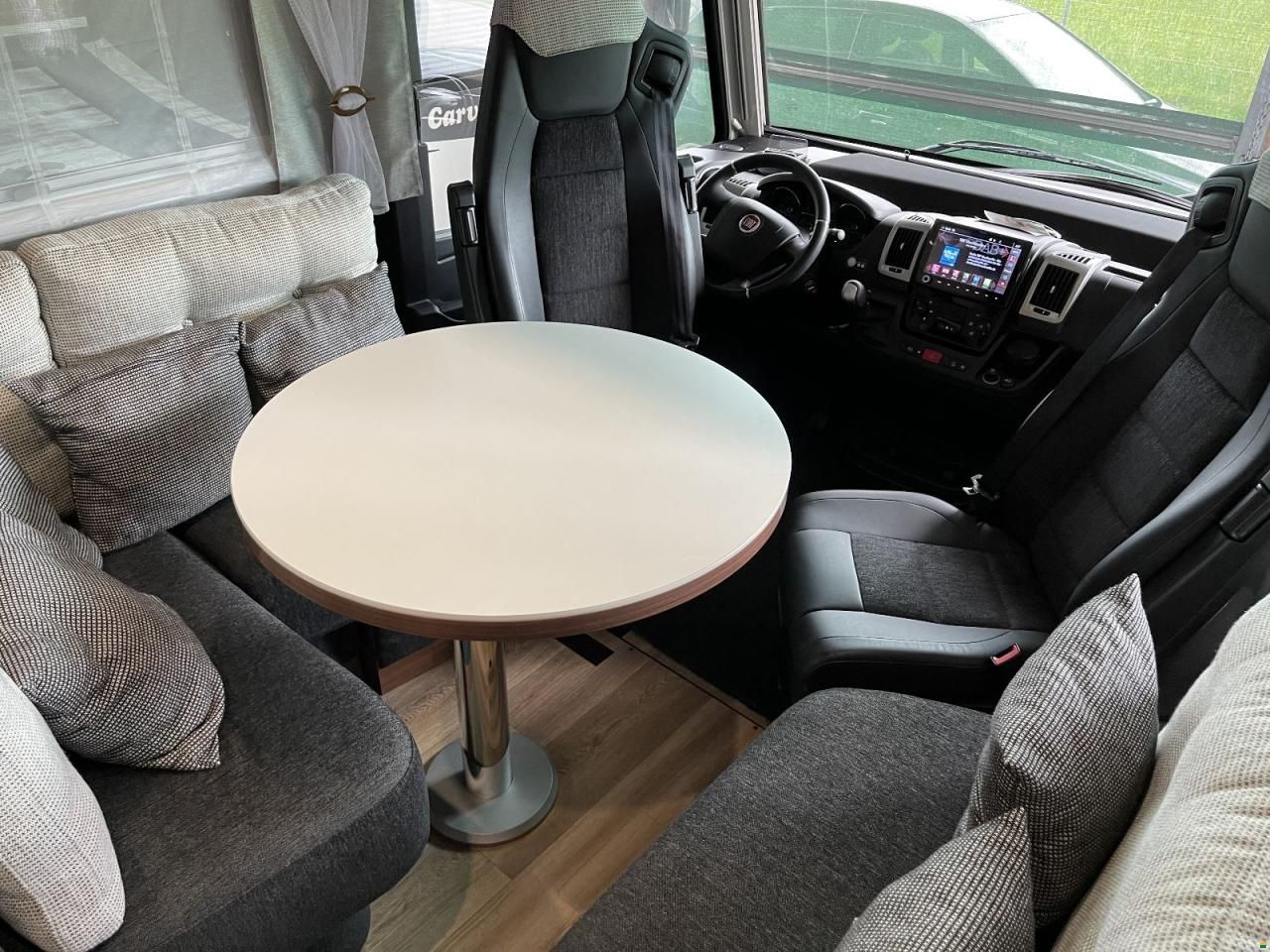 Niesmann-Bischoff Arto 76LE / 3000ccm