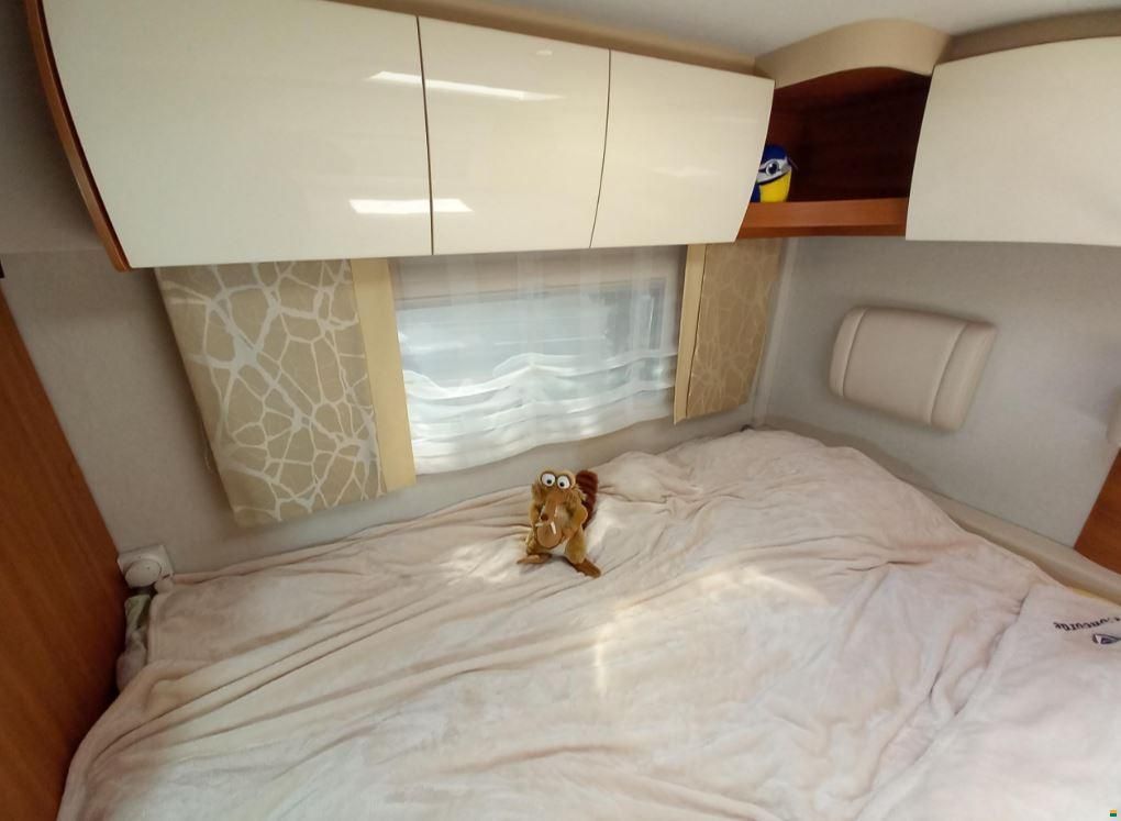 Concorde Carver 844 L Centurion Style