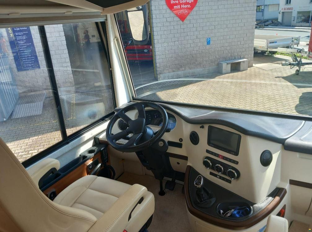 Concorde Carver 844 L Centurion Style