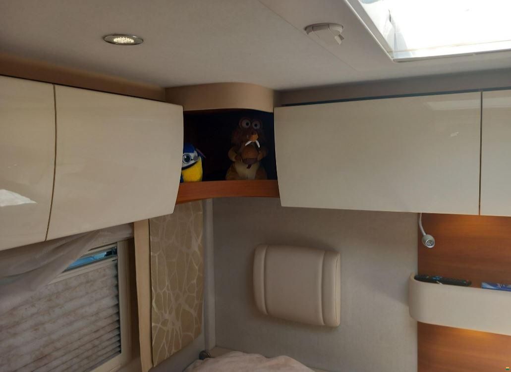 Concorde Carver 844 L Centurion Style