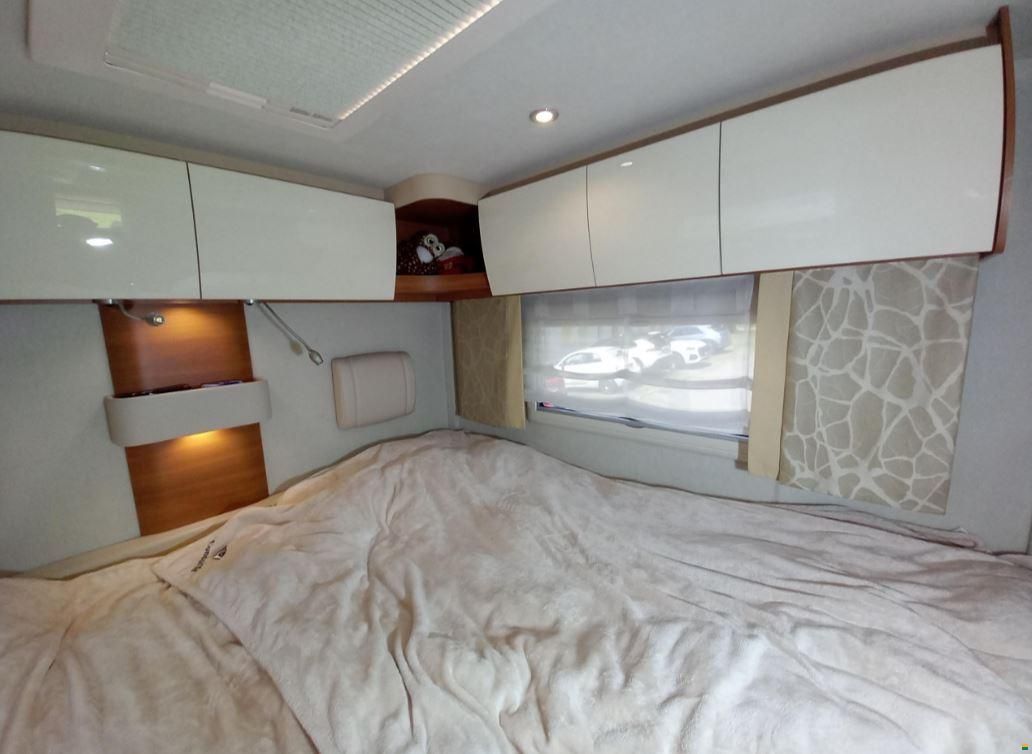 Concorde Carver 844 L Centurion Style