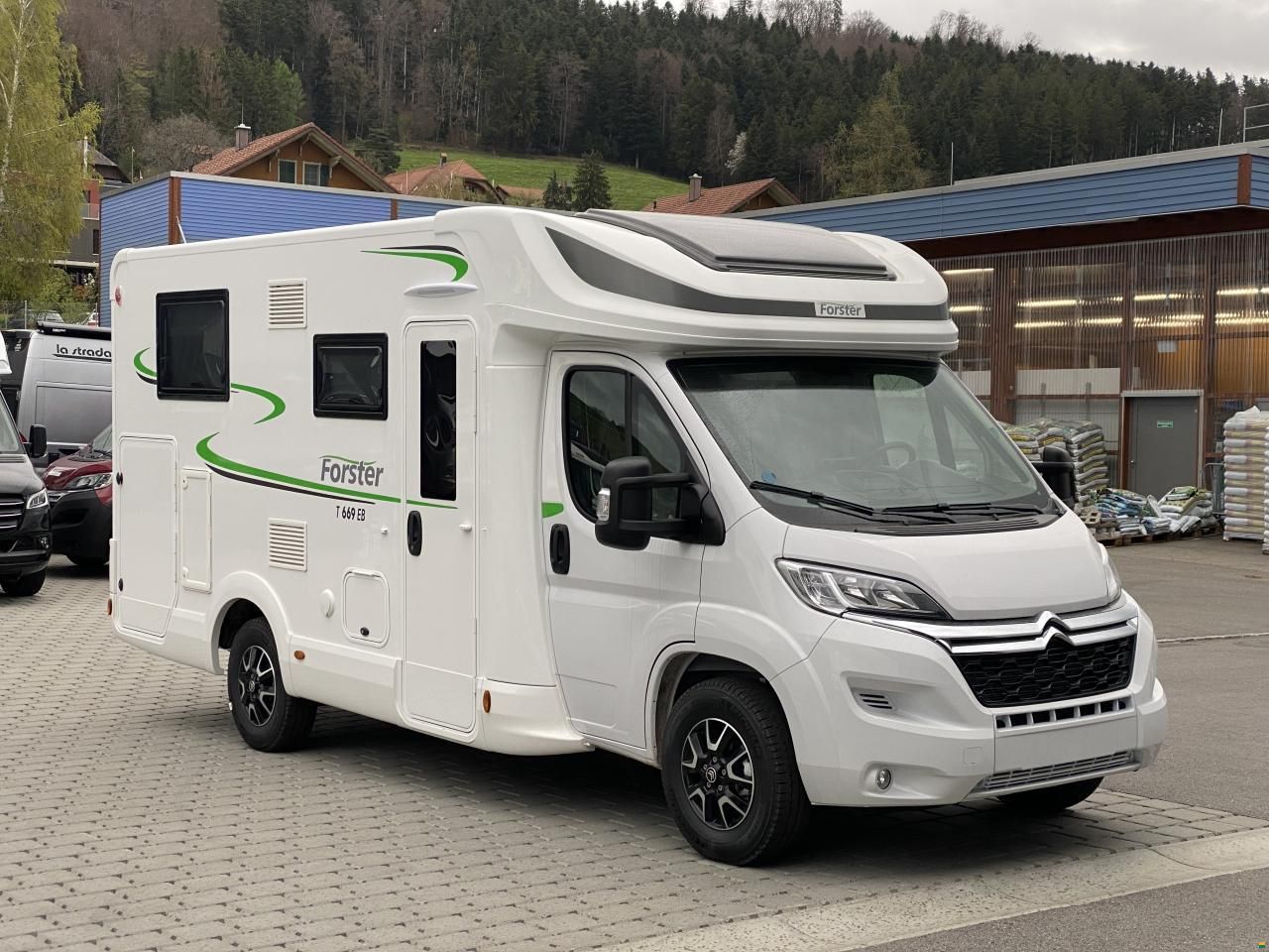Forster-Reisemobile T 669 EB