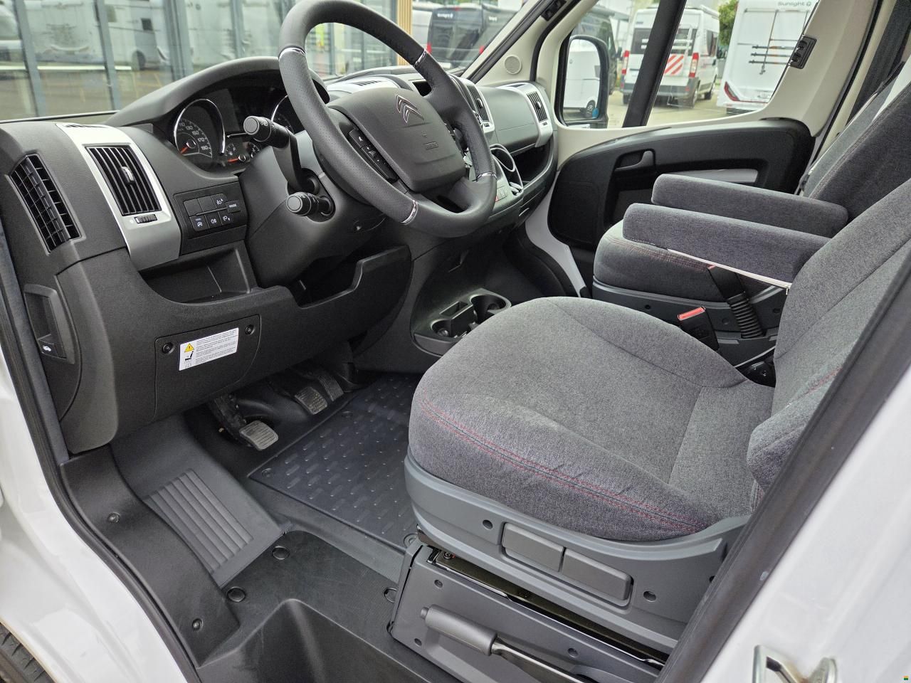 Bürstner Campeo C 540 Black Forest