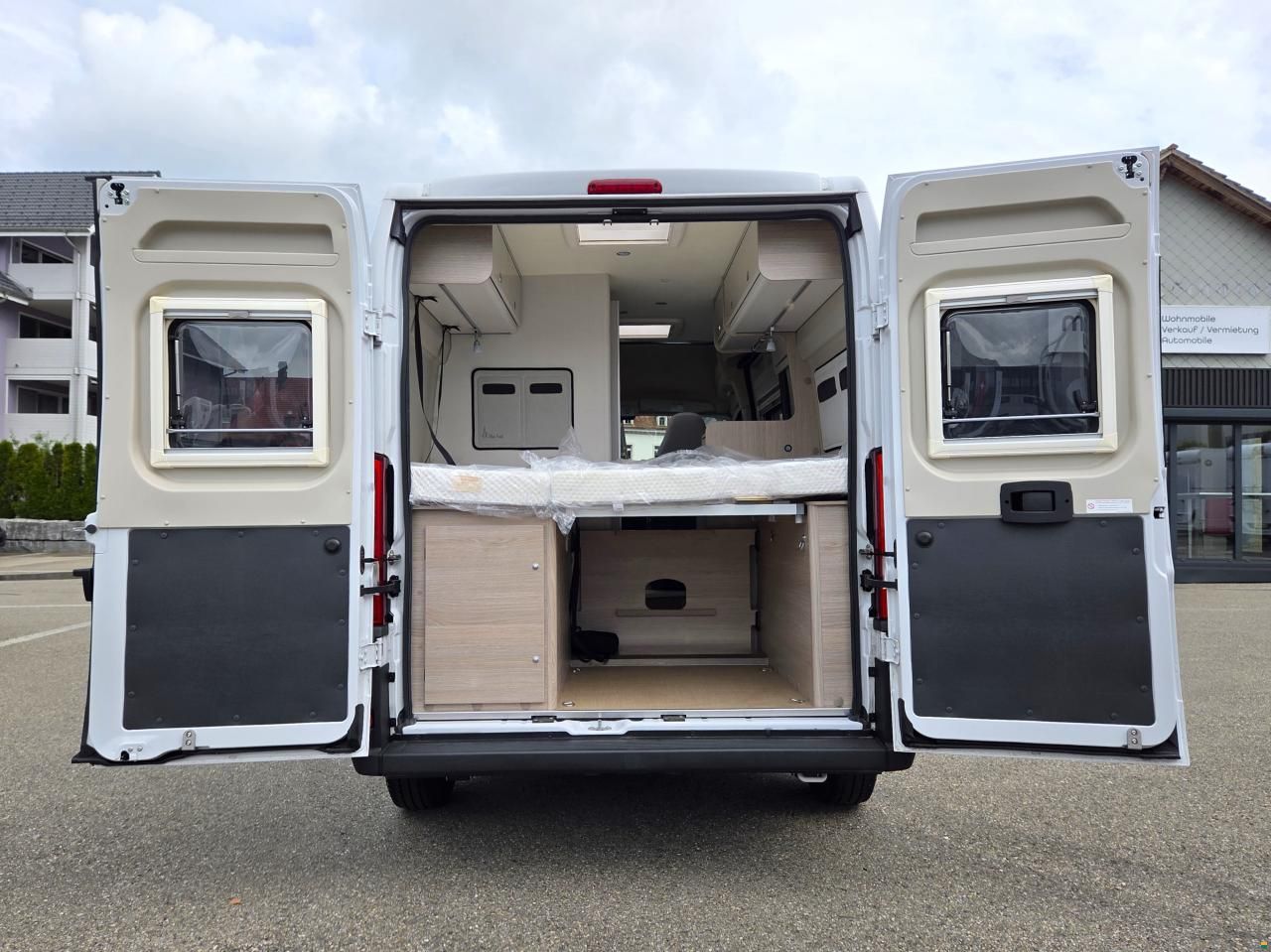 Bürstner Campeo C 540 Black Forest