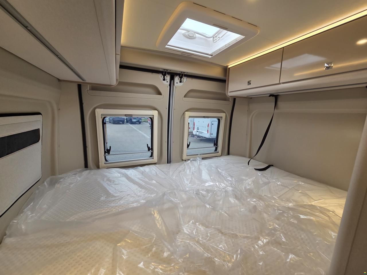 Bürstner Campeo C 540 Black Forest