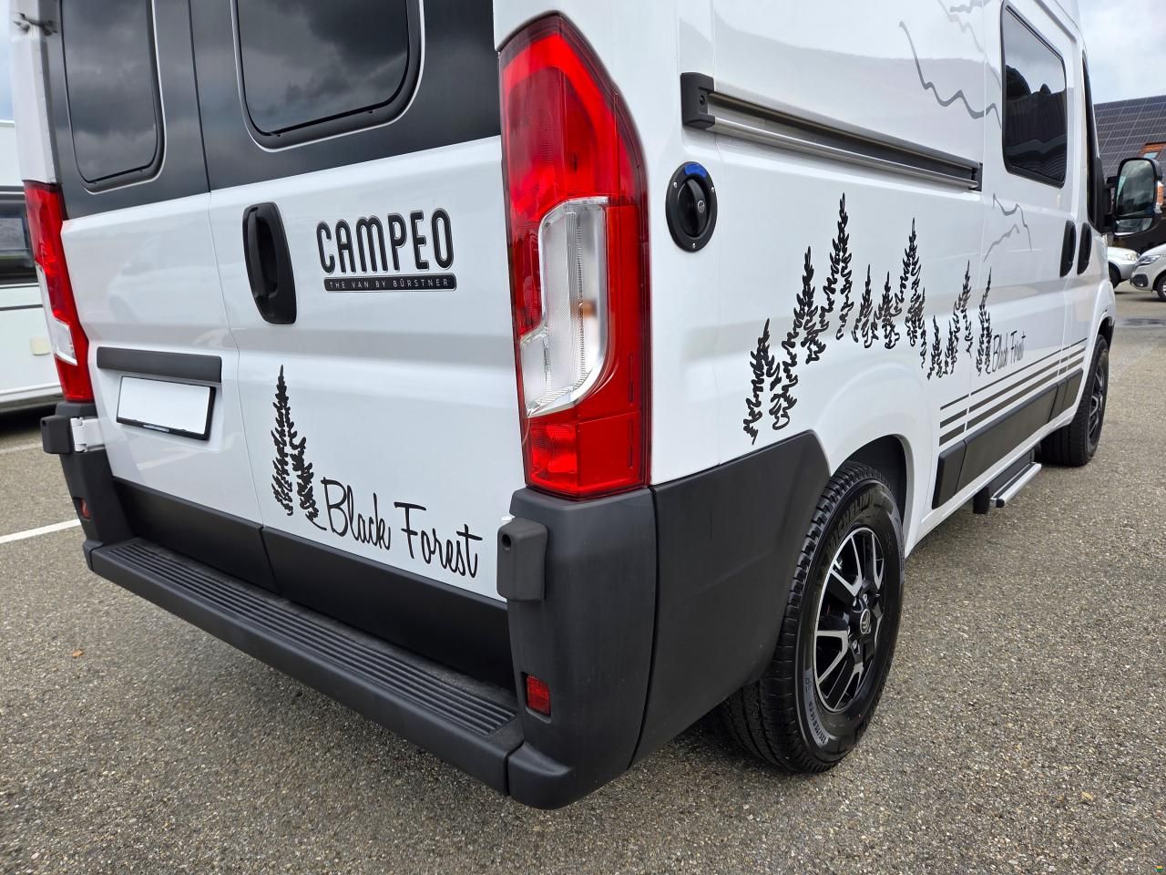 Bürstner Campeo C 540 Black Forest