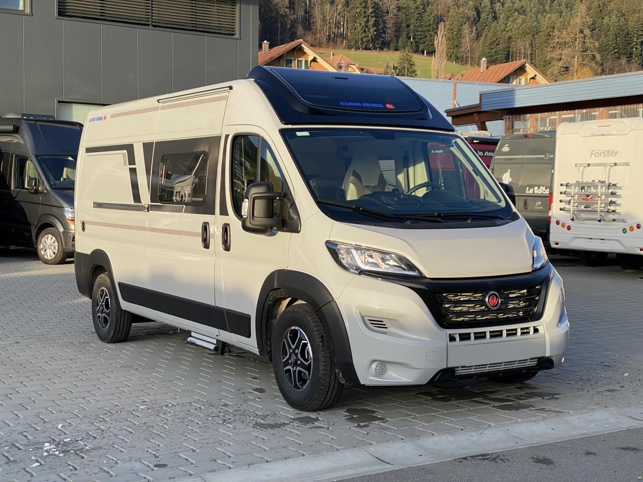 Eura Mobil Van 595 HB