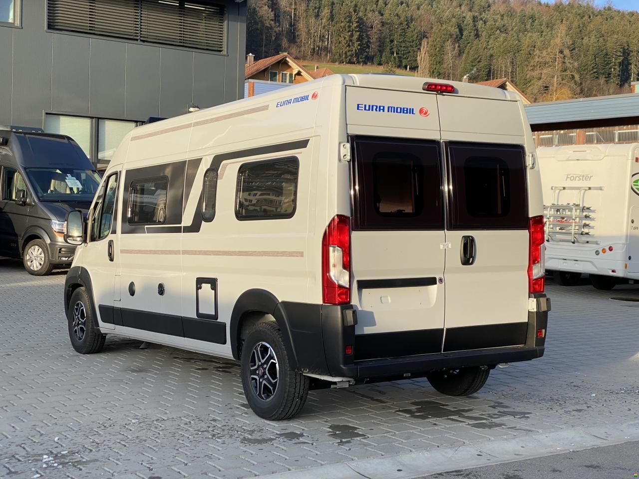 Eura Mobil Van 595 HB