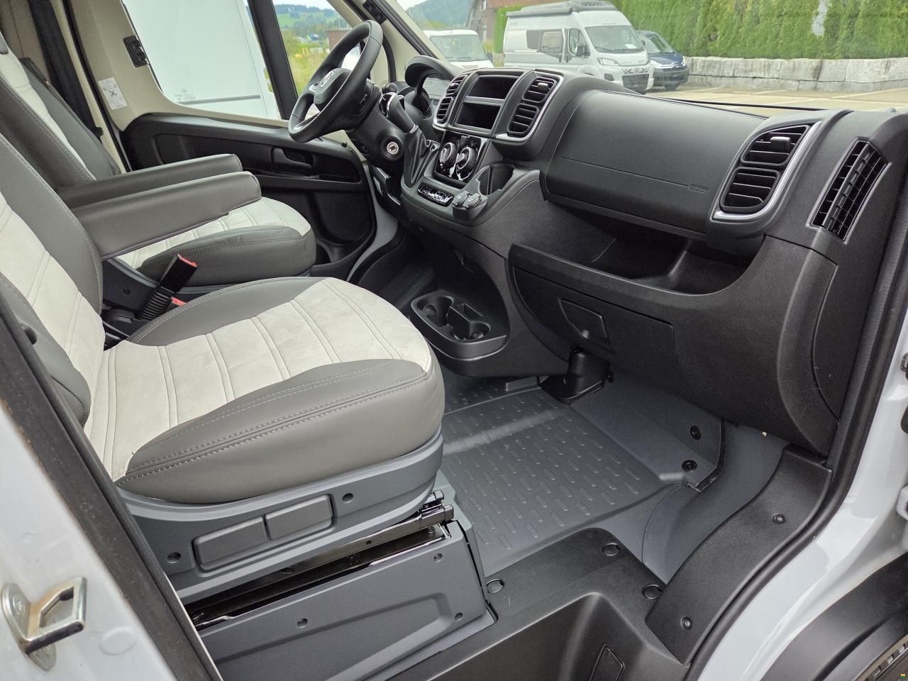 Sunlight Adventure Cliff 640 RT