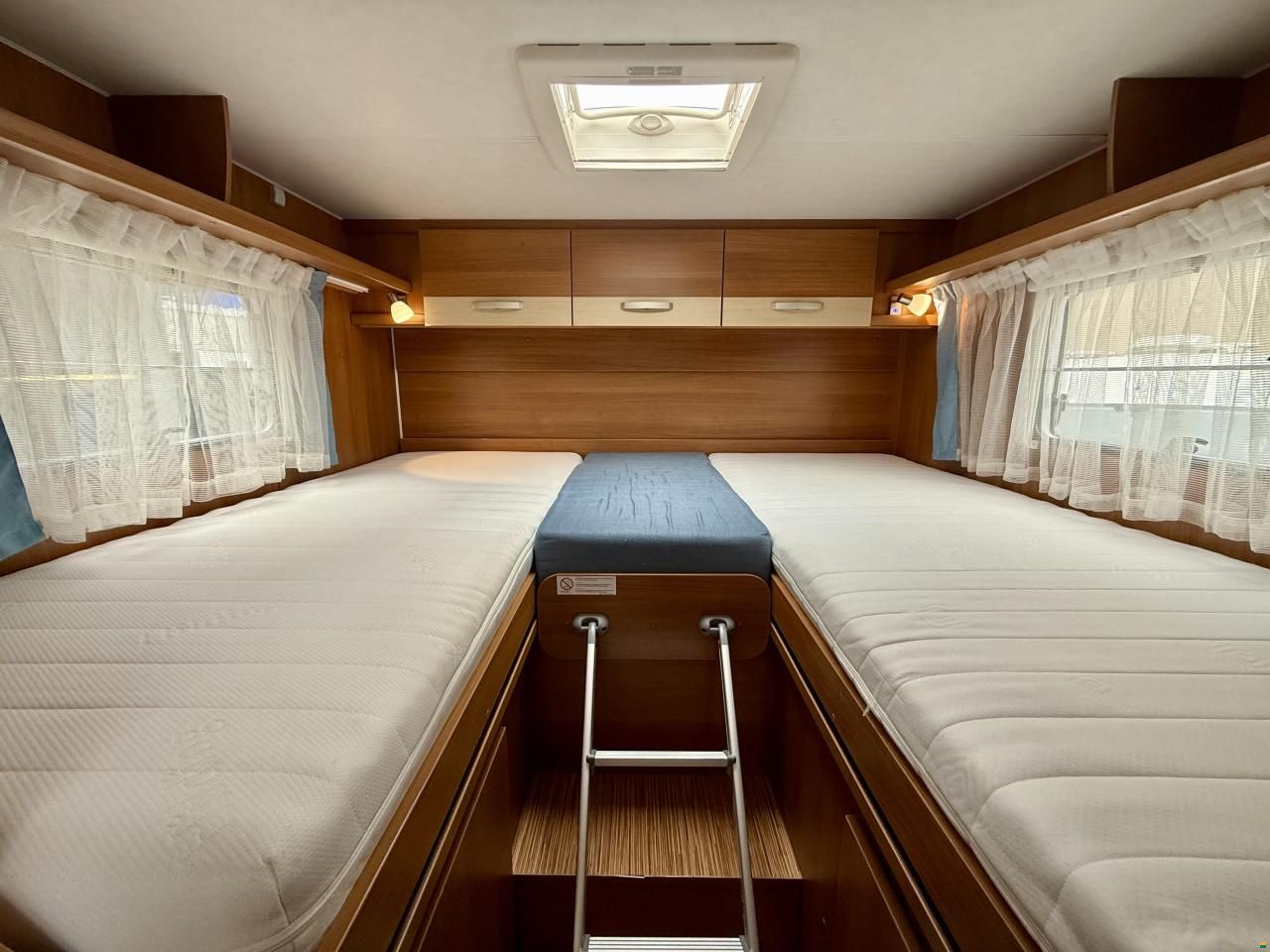 Carado Capron T337 - Längsbetten -Klima