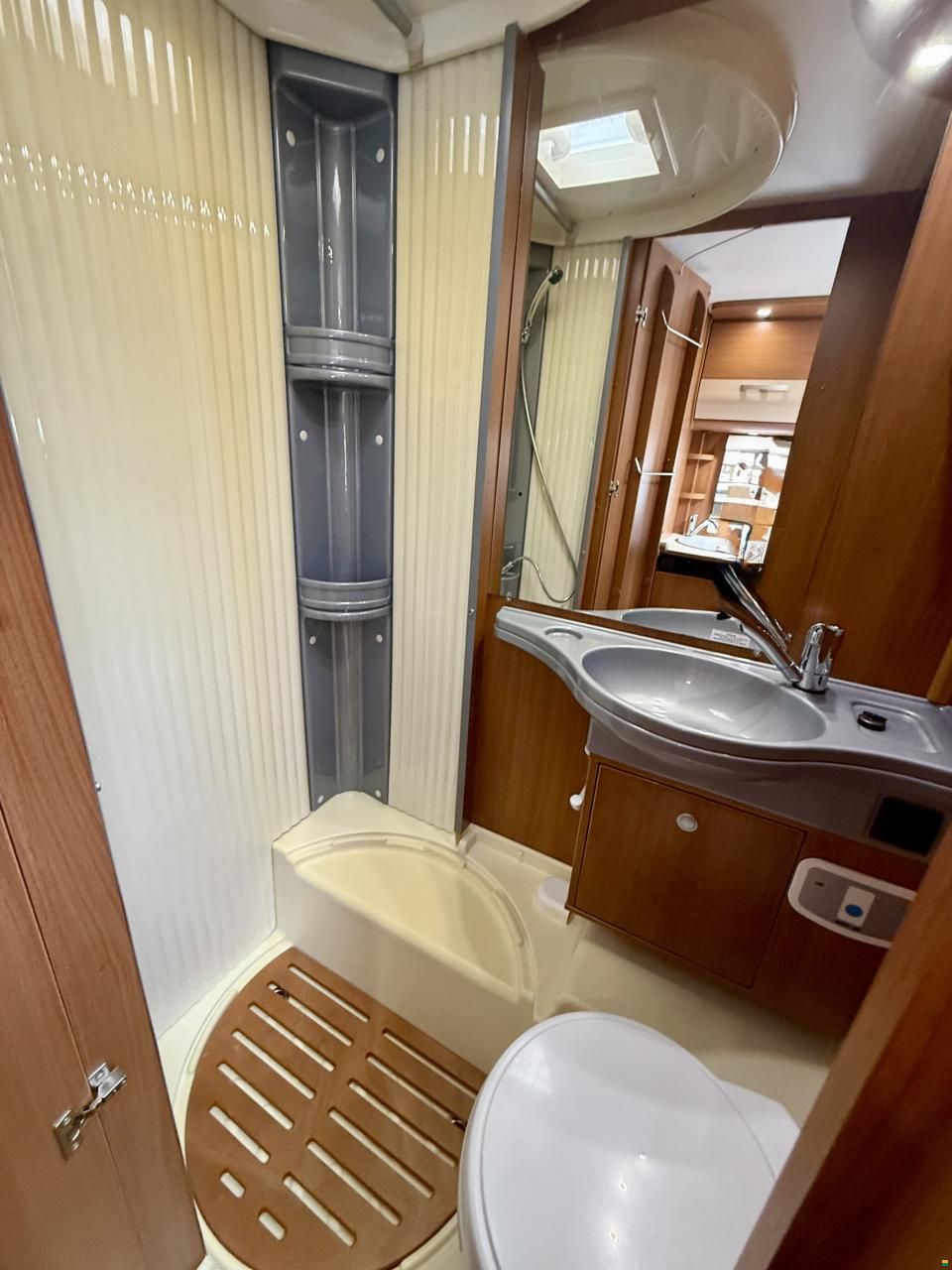 Carado Capron T337 - Längsbetten -Klima