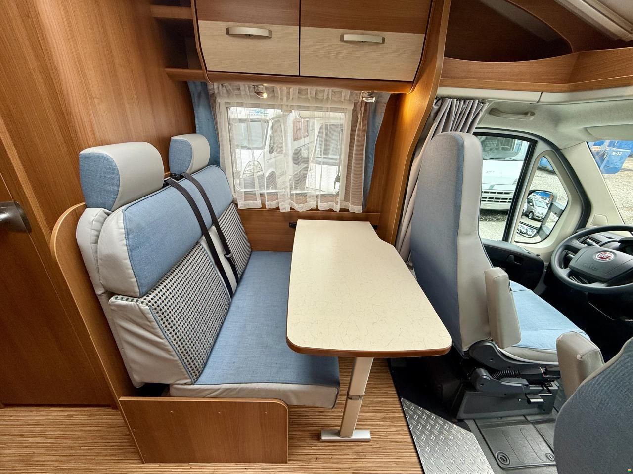 Carado Capron T337 - Längsbetten -Klima