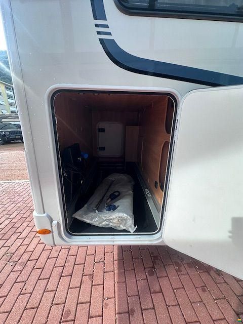 Dethleffs GLOBEBUS I15 Sat - solar