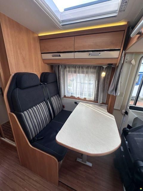 Dethleffs GLOBEBUS I15 Sat - solar