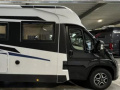 Mobilvetta KEA Kompakt 55 partiellement intégré