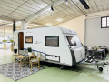 B&uuml;rstner Averso 450 TS Caravan