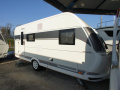 Hobby De Luxe 490 KMF Caravan