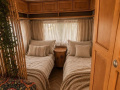 B&uuml;rstner 4825 TL Caravan