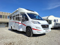 Sunlight T69s mit Queensbett Teilintegriert