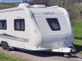Hobby 650 KMFe Caravane