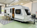 Opal 495 Caravan