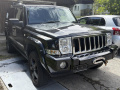 Jeep Commander 5.7 4x4 Van