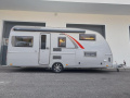 Bürstner Averso Plus 510tk mit Hubbett & Kajütten Wohnwagen
