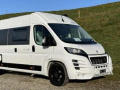 Peugeot Bravia Swan 636 weiss Kastenwagen
