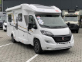 Eura Mobil Profila T 675 SB partiellement intégré
