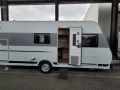 LMC Style 490K Caravane