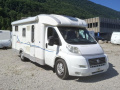 Adria Coral S 690 SP partiellement intégré