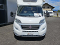 Carado T 449 mit Queensbett, Hubbett, Automat! partiellement intégré
