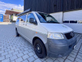 Volkswagen T5 Van