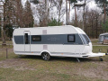 Hobby 560 KMFe De Luxe Wohnwagen