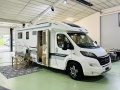 Adria Matrix M670SL partiellement intégré